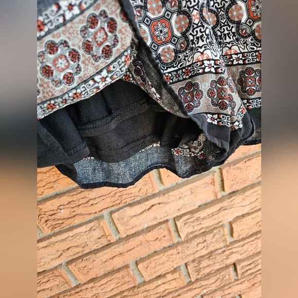 Sadie Robertson Wild Blue XL romper - Picture 9 of 10